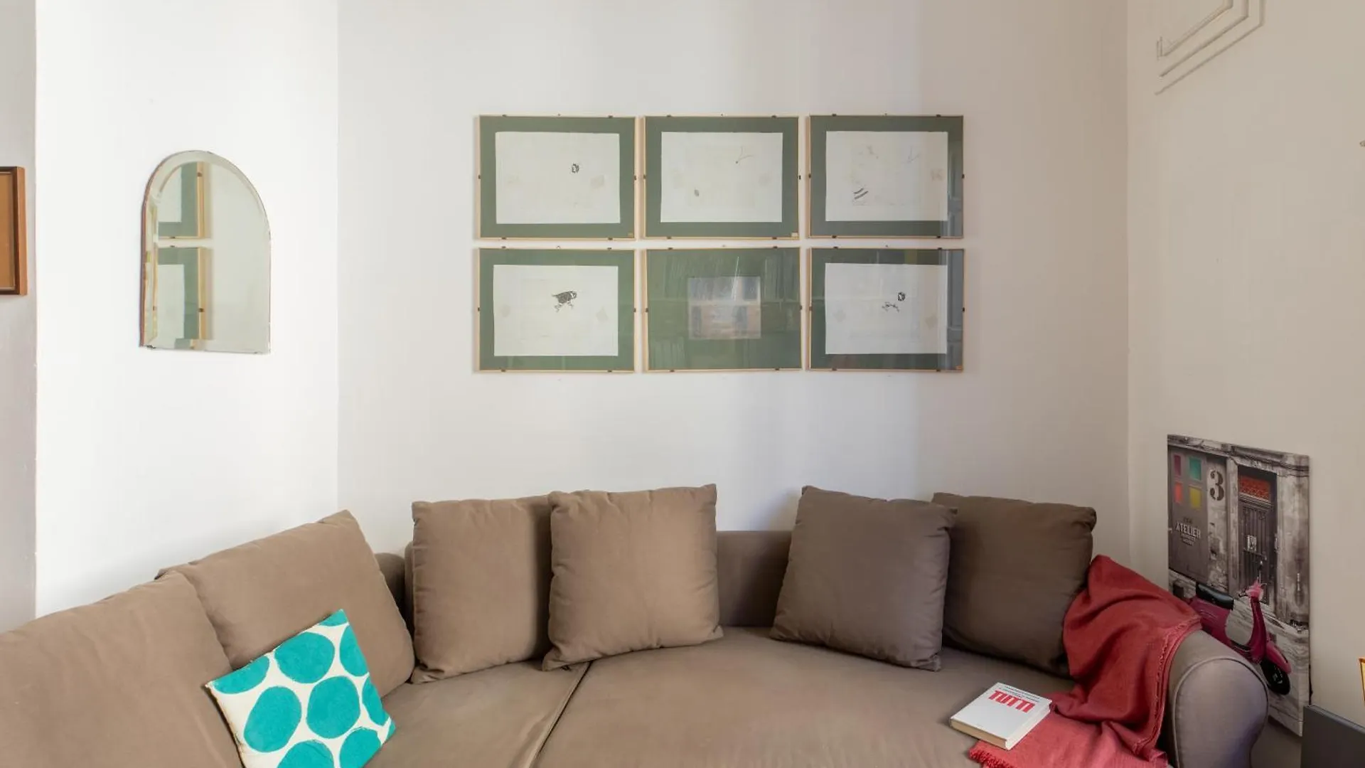 Iflat Trastevere Bright And Comfy 2 Bedroom Apt Rome 0*,  Italy