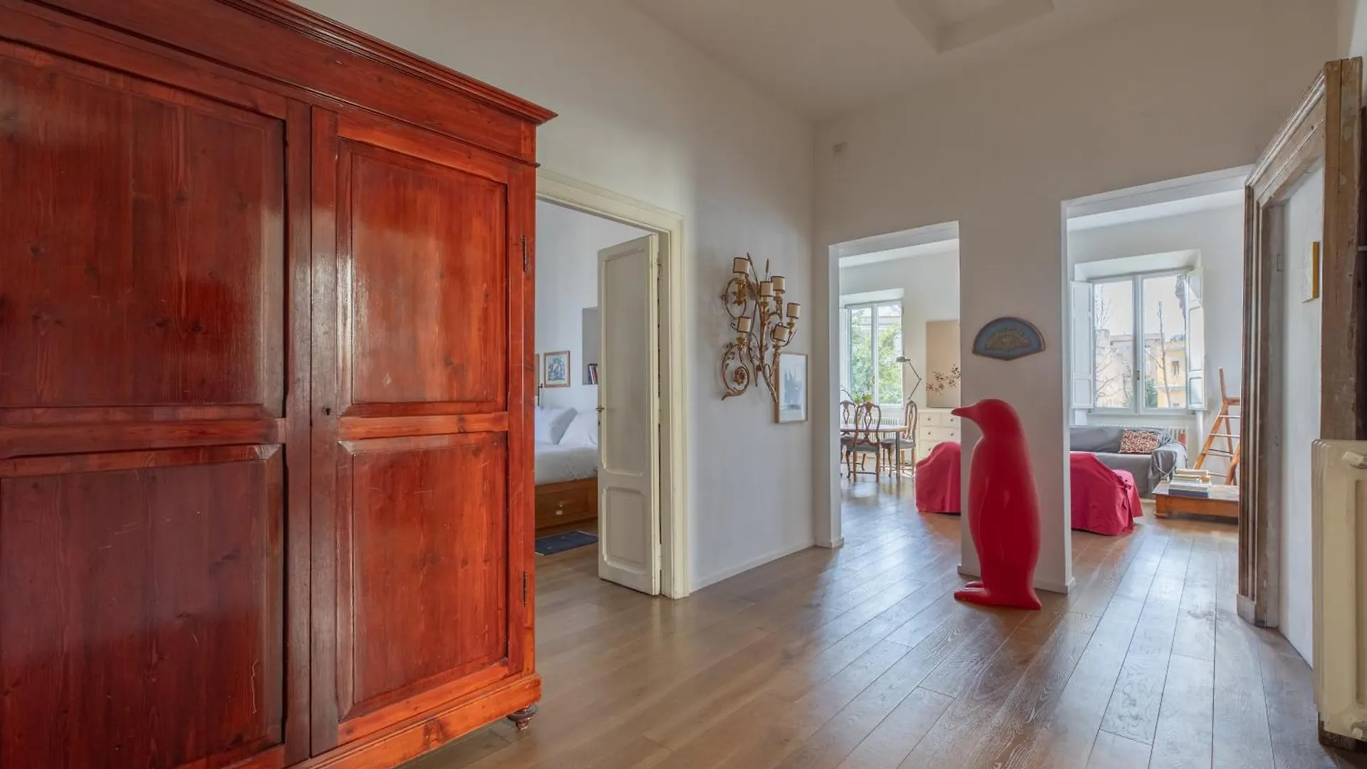 Apartment Iflat Trastevere Bright And Comfy 2 Bedroom Apt Rome Italy